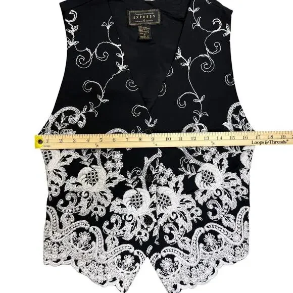 Vintage Express Embroidered Black Vest Size S Americana Western Indie‎ Folk - Picture 9 of 10